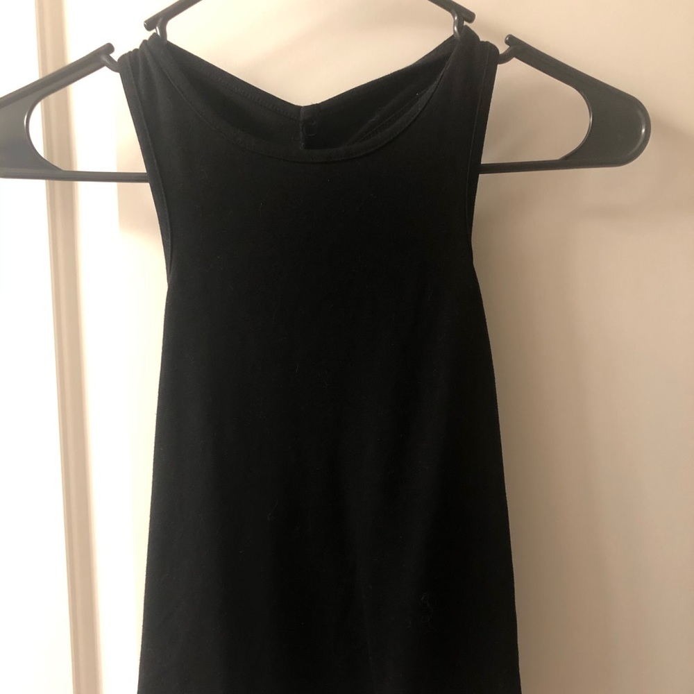 Black Croptop